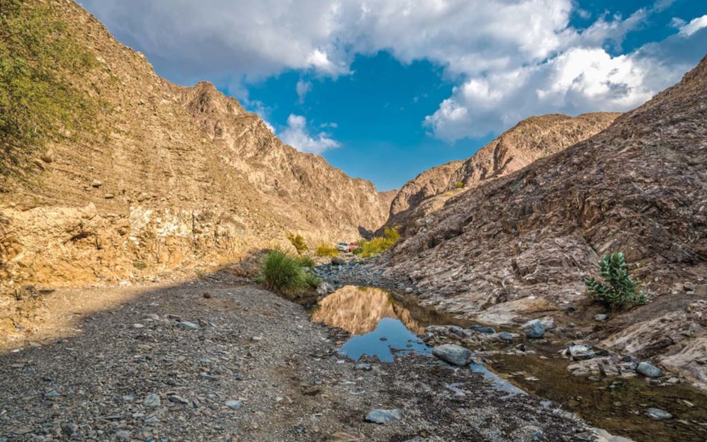 Hit the Trails: 6 of the Best Hiking Trails in the UAE - Sata Blog